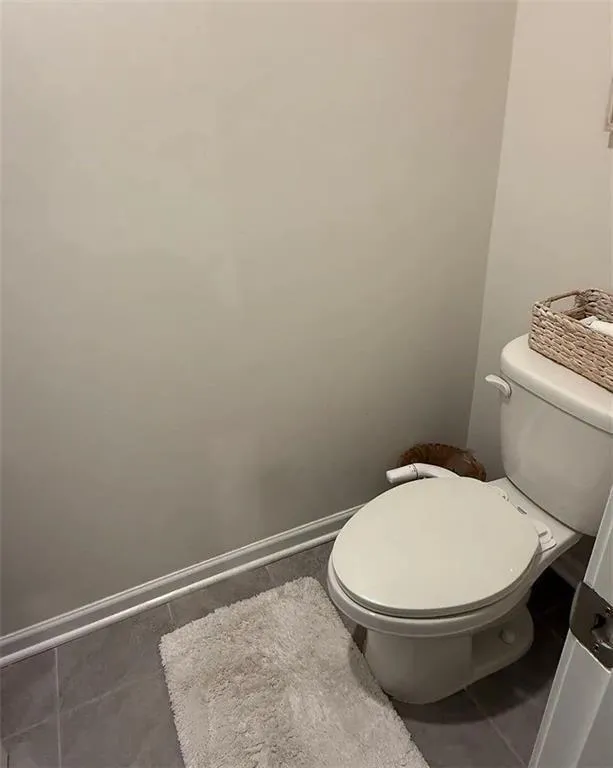 5542 Plain Field Lane Lilburn, GA 30047