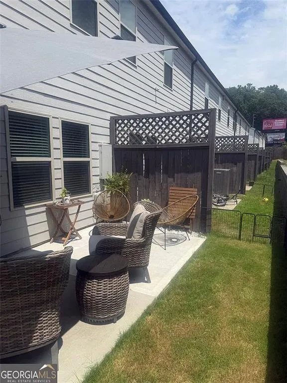 5542 Plain Field Lane Lilburn, GA 30047