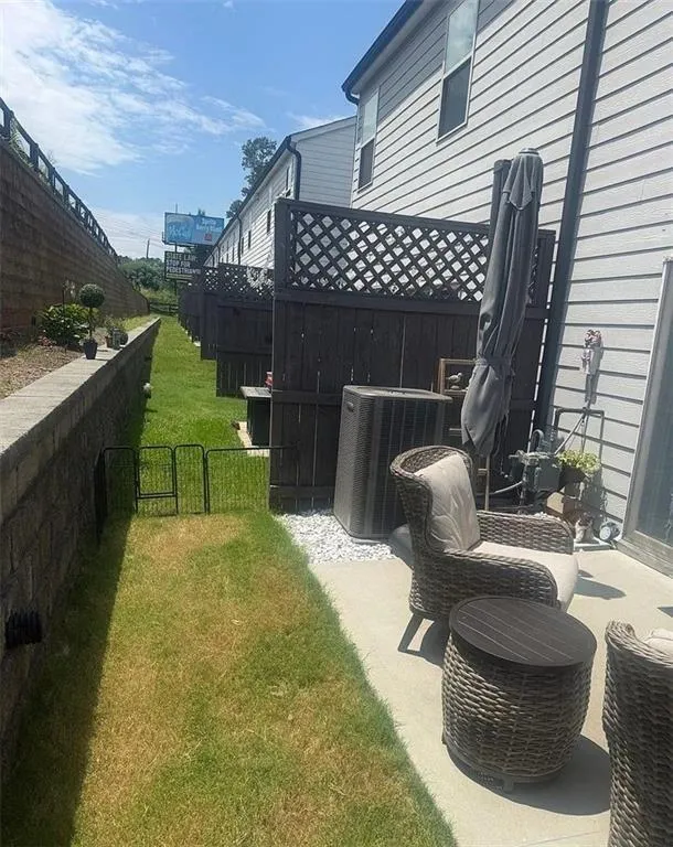 5542 Plain Field Lane Lilburn, GA 30047