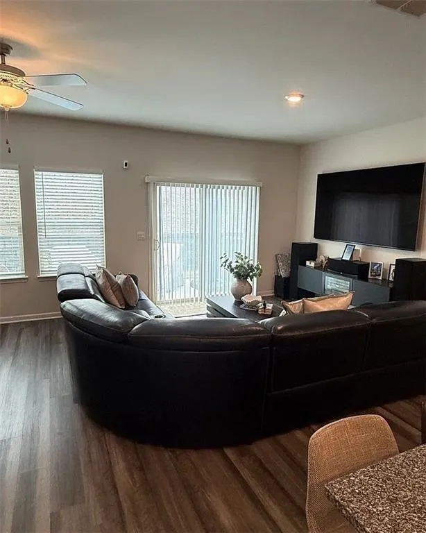 5542 Plain Field Lane Lilburn, GA 30047