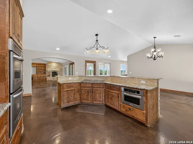 911 STONEY RIDGE RD Bulverde, TX 78163