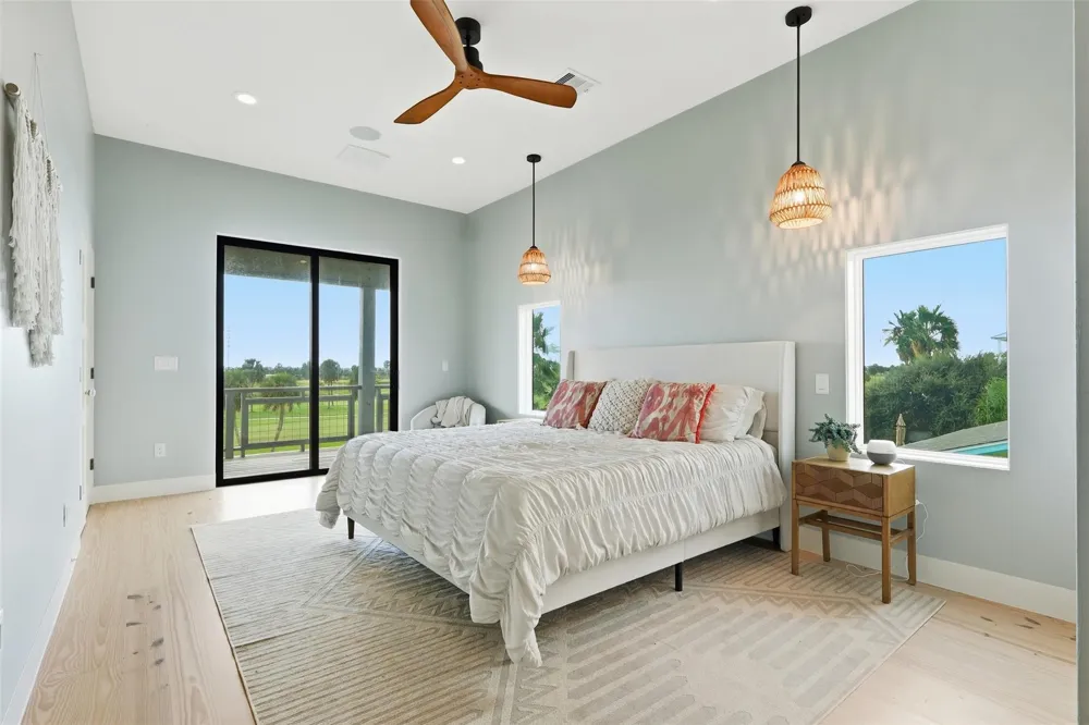 13957 Grambo Boulevard Galveston, TX 77554