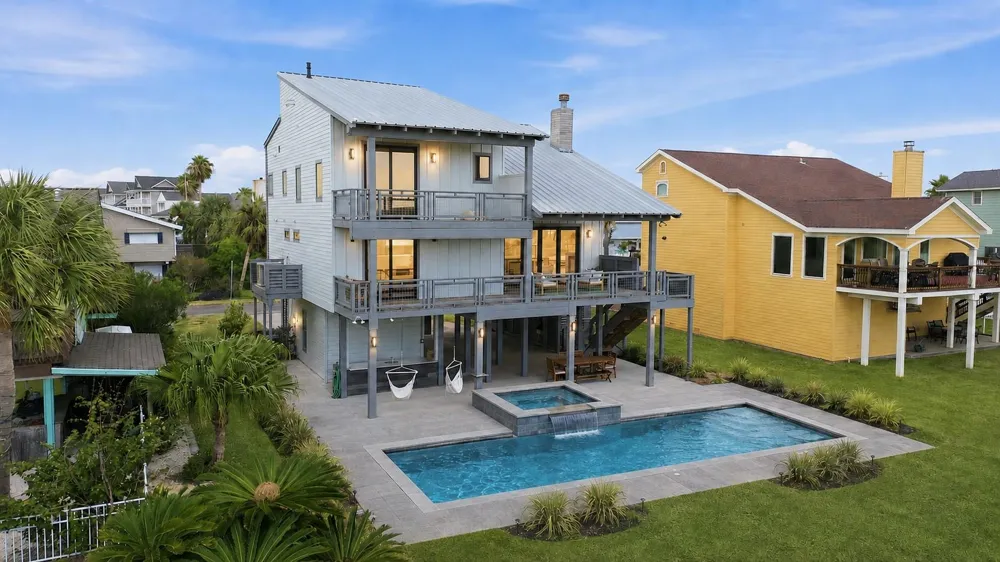13957 Grambo Boulevard Galveston, TX 77554