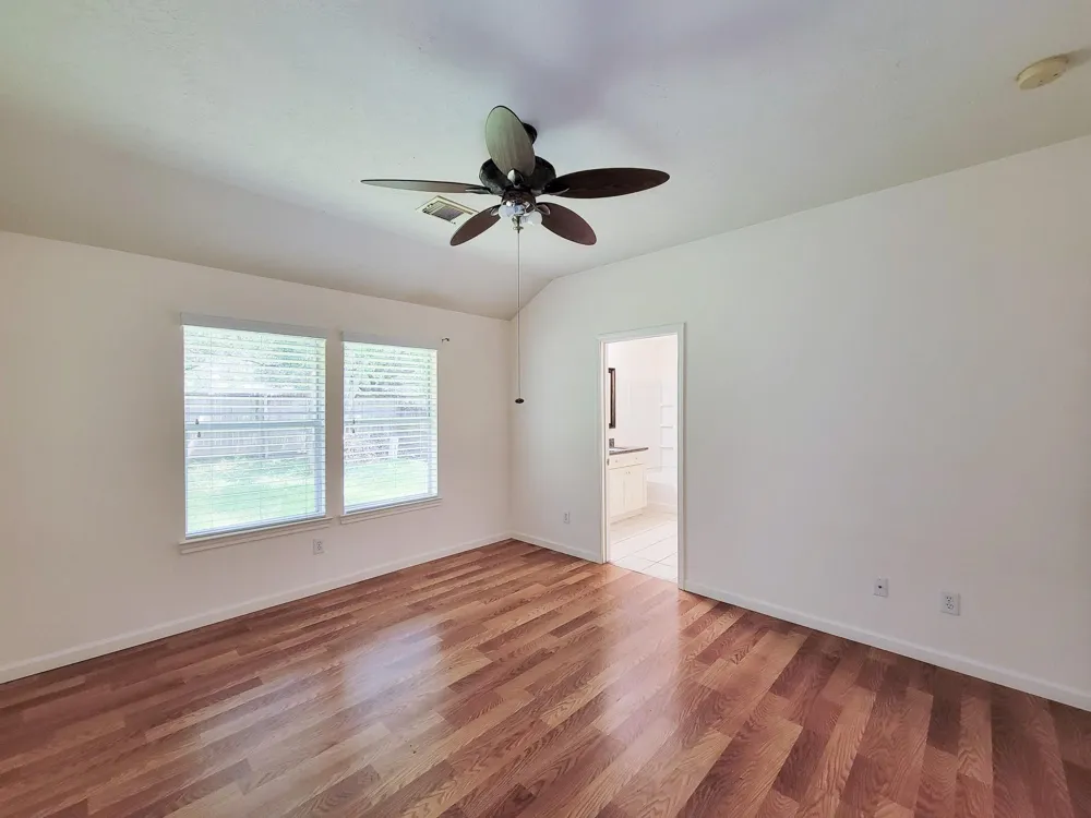 3010 Stonecross Lane Dickinson, TX 77539