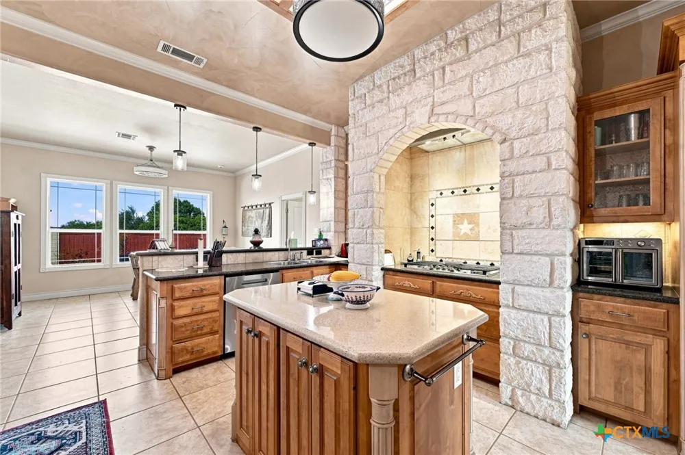 1006 Shady Hollow Court Nolanville, TX 76559