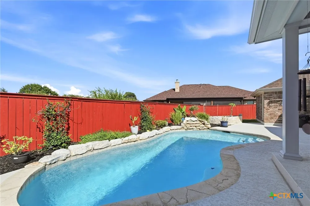 1006 Shady Hollow Court Nolanville, TX 76559