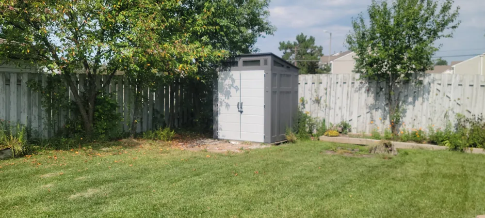 5465 New Meadow Drive Ypsilanti, MI 48197