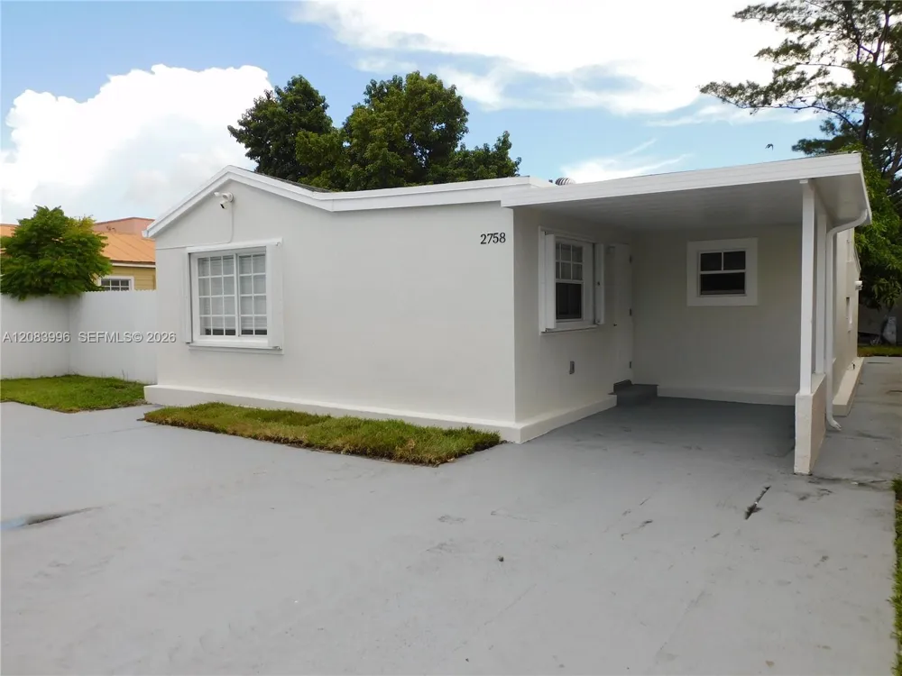 2754 NW 26th St #C Miami, FL 33142
