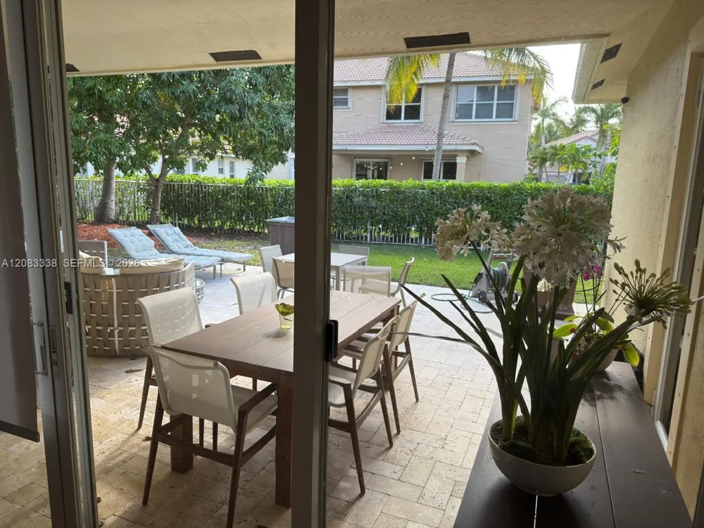 2016 Schooner Ln Weston, FL 33327
