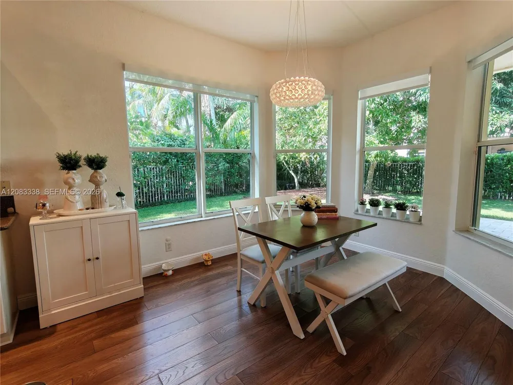 2016 Schooner Ln Weston, FL 33327