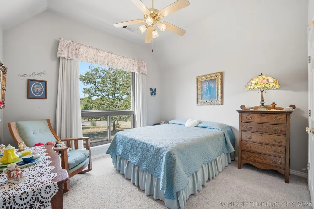 4975 Woodland Drive Skiatook, OK 74070