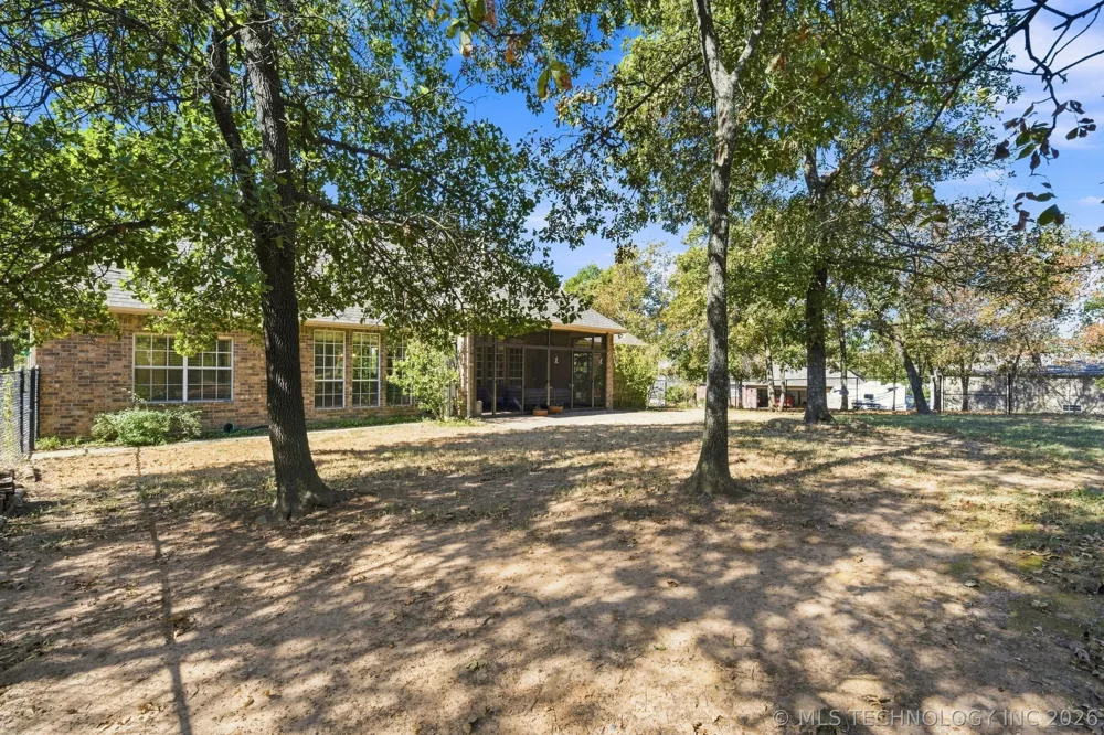 4975 Woodland Drive Skiatook, OK 74070