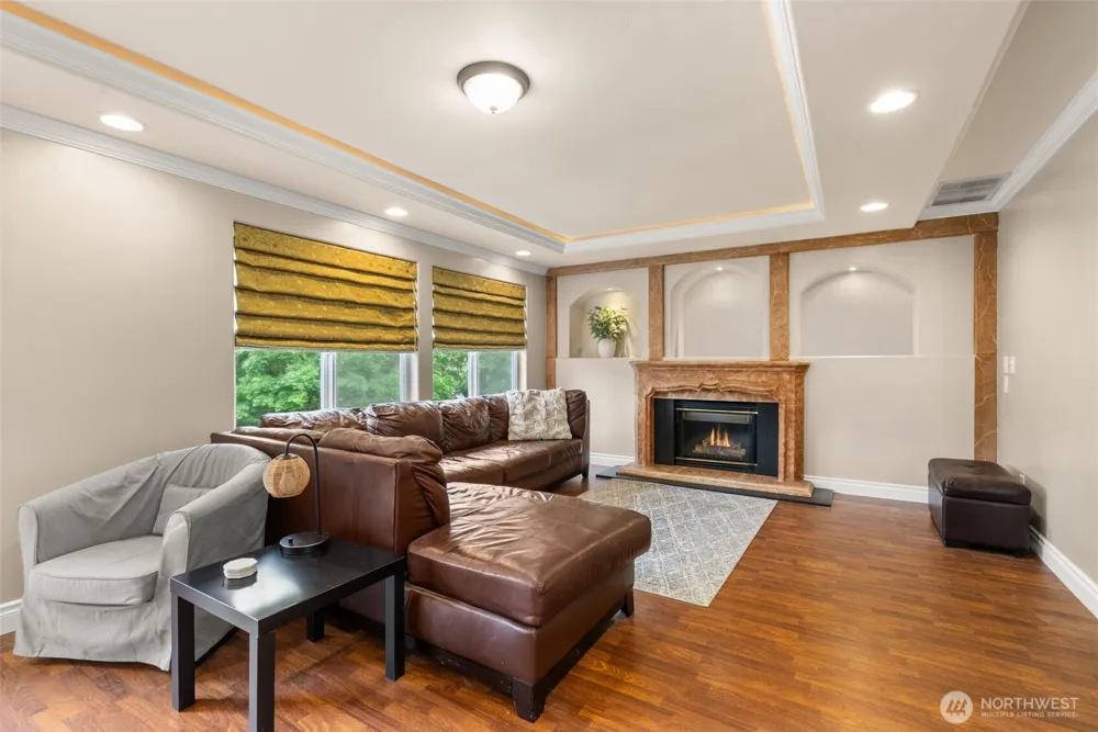 25054 235th Court SE Maple Valley, WA 98038