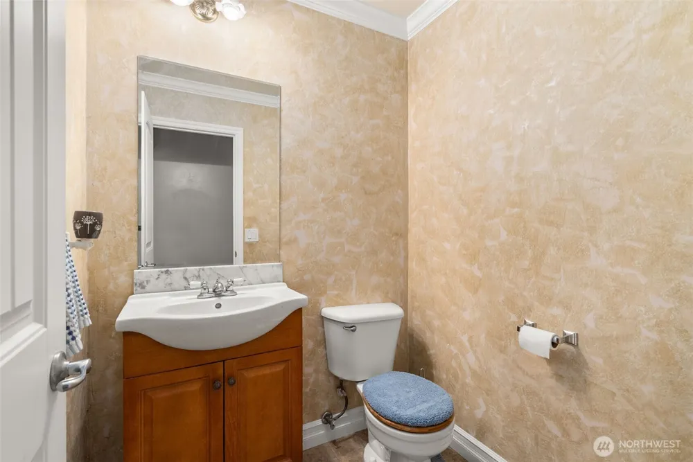 25054 235th Court SE Maple Valley, WA 98038