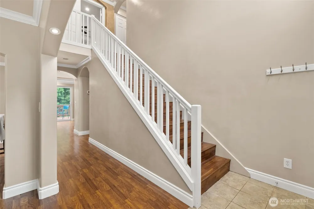 25054 235th Court SE Maple Valley, WA 98038