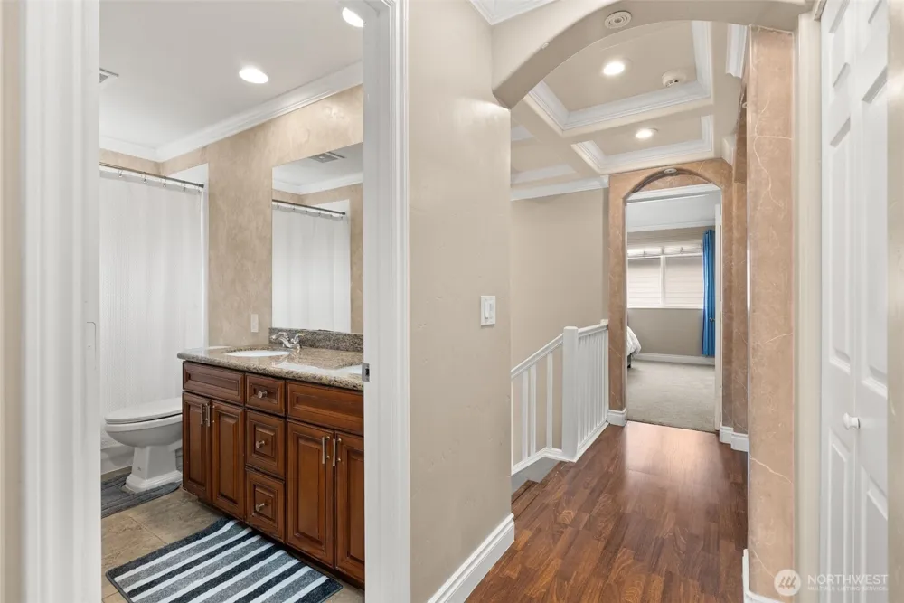 25054 235th Court SE Maple Valley, WA 98038