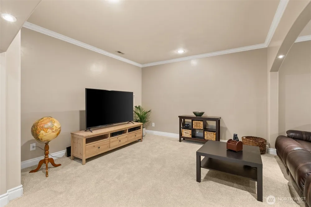 25054 235th Court SE Maple Valley, WA 98038