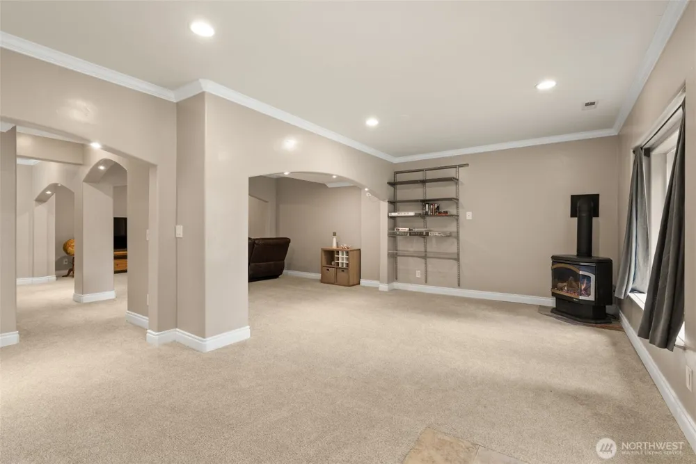 25054 235th Court SE Maple Valley, WA 98038