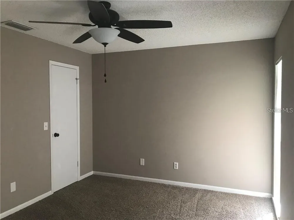 1001 JOHNSON LOOP Plant City, FL 33563