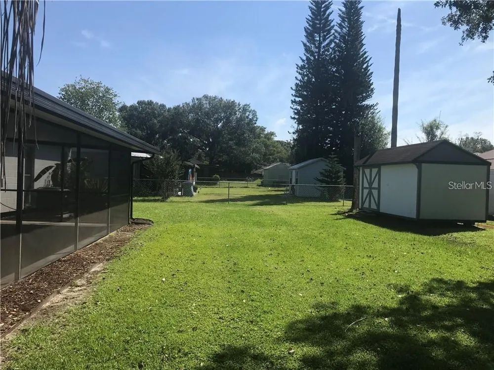 1001 JOHNSON LOOP Plant City, FL 33563