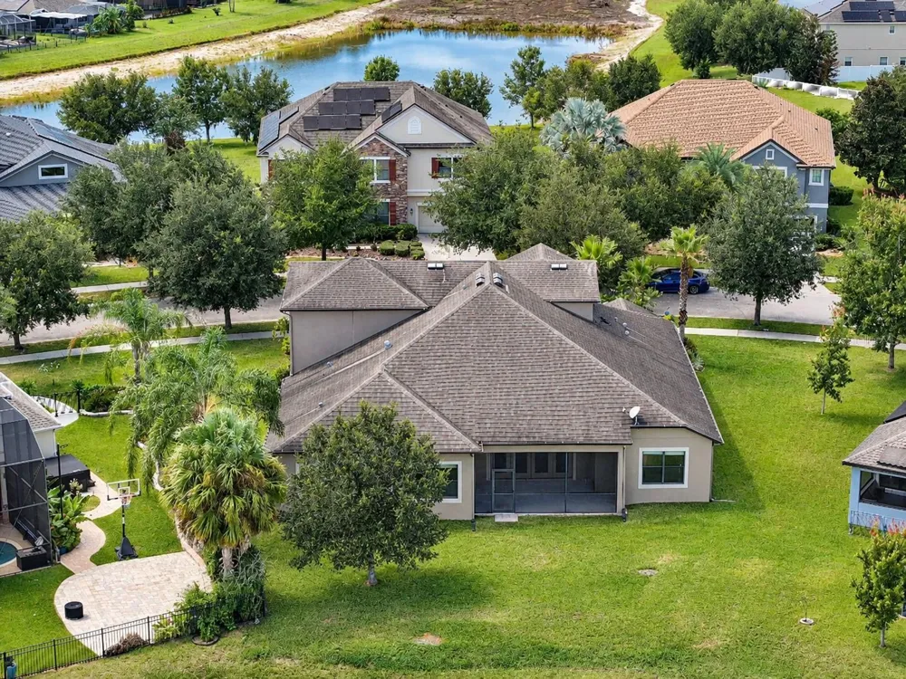 10619 MISTFLOWER LANE Tampa, FL 33647