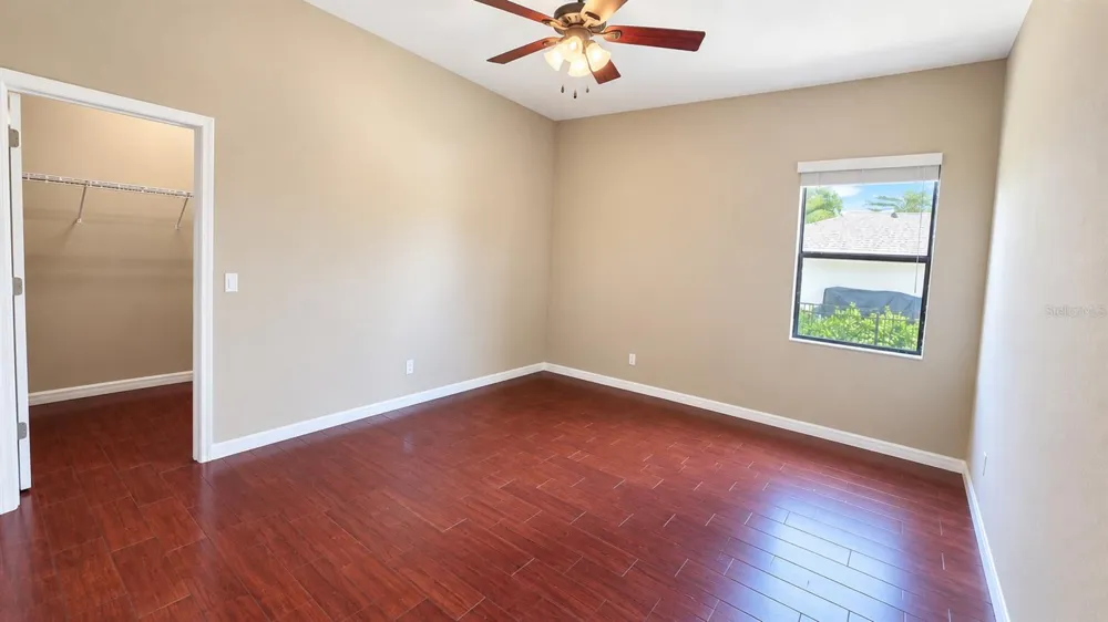 10619 MISTFLOWER LANE Tampa, FL 33647