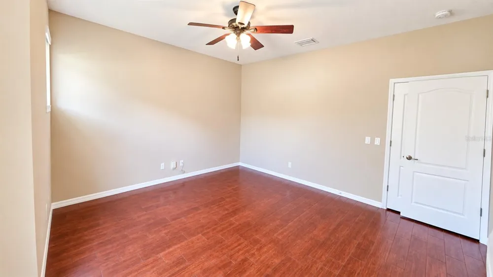 10619 MISTFLOWER LANE Tampa, FL 33647
