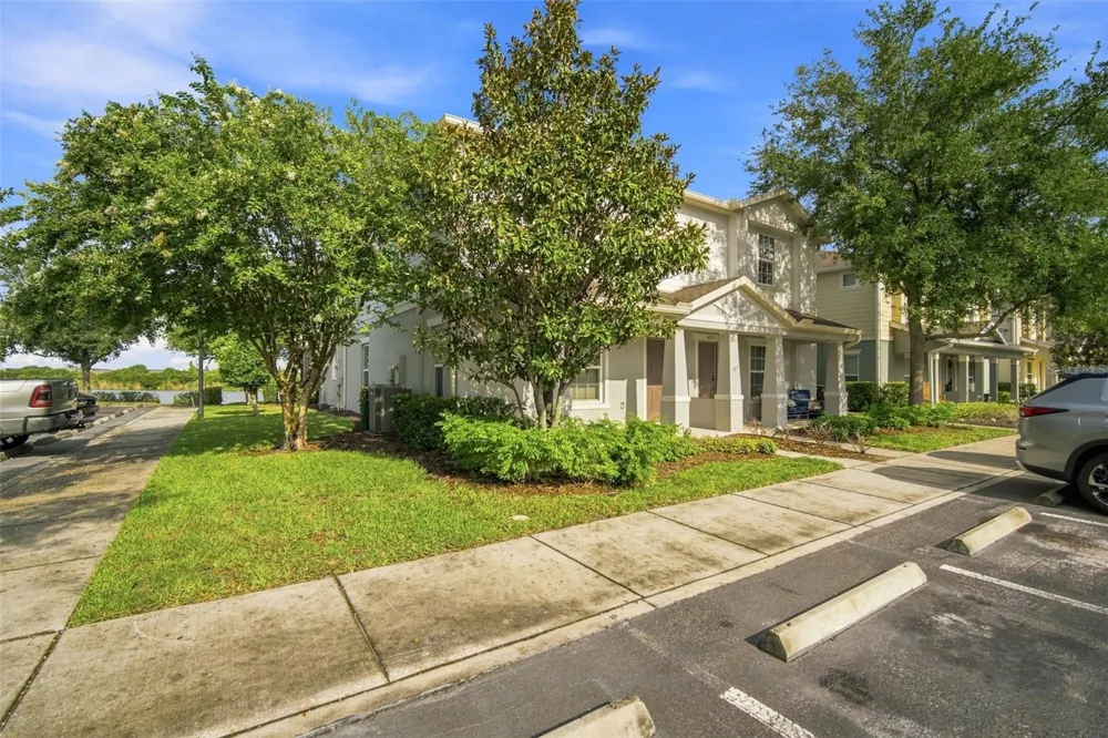 4755 SOMERSET HILL LANE Riverview, FL 33578