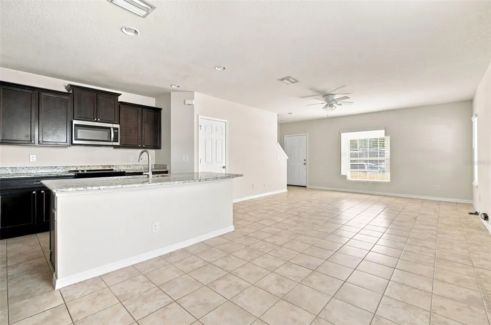 4755 SOMERSET HILL LANE Riverview, FL 33578