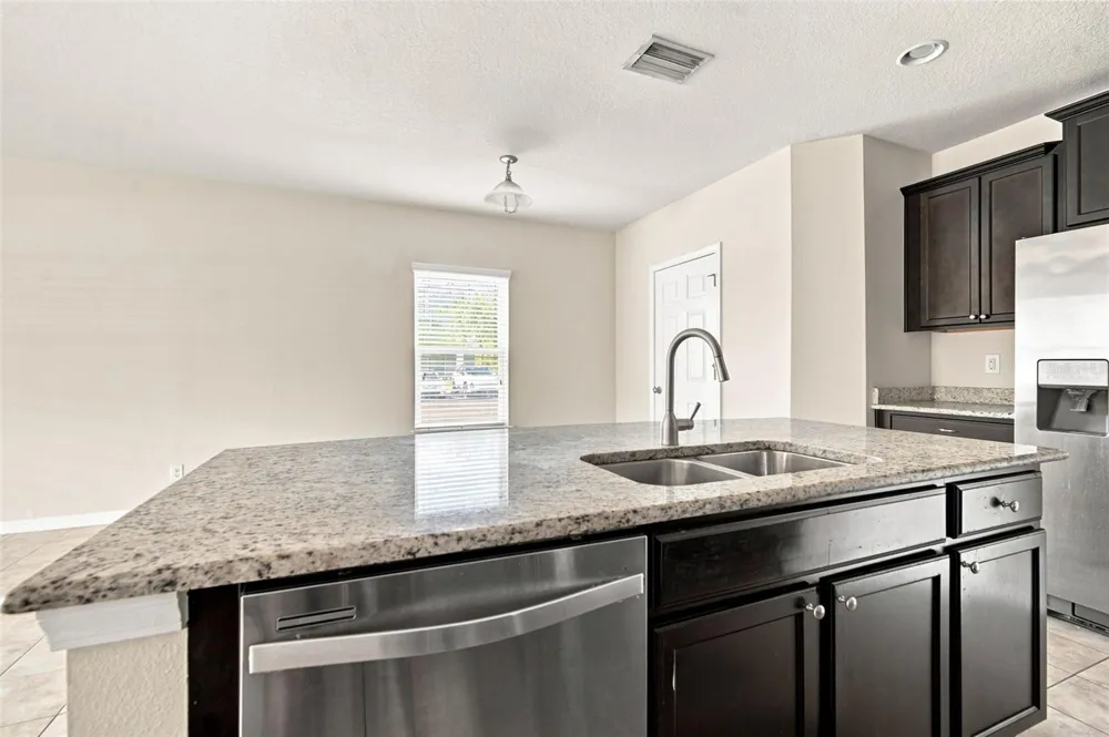 4755 SOMERSET HILL LANE Riverview, FL 33578