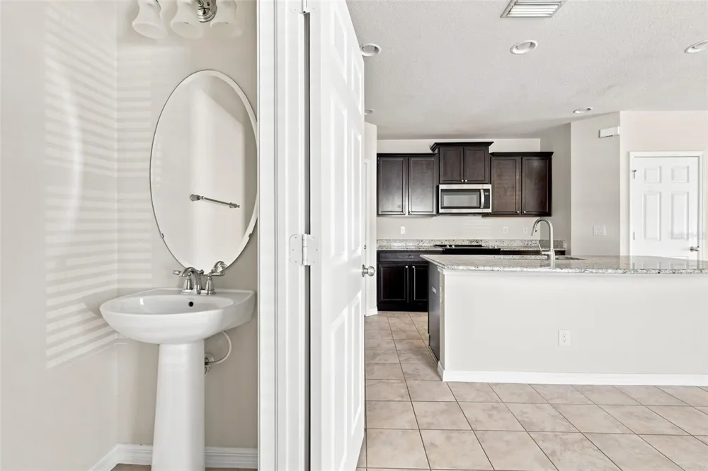 4755 SOMERSET HILL LANE Riverview, FL 33578