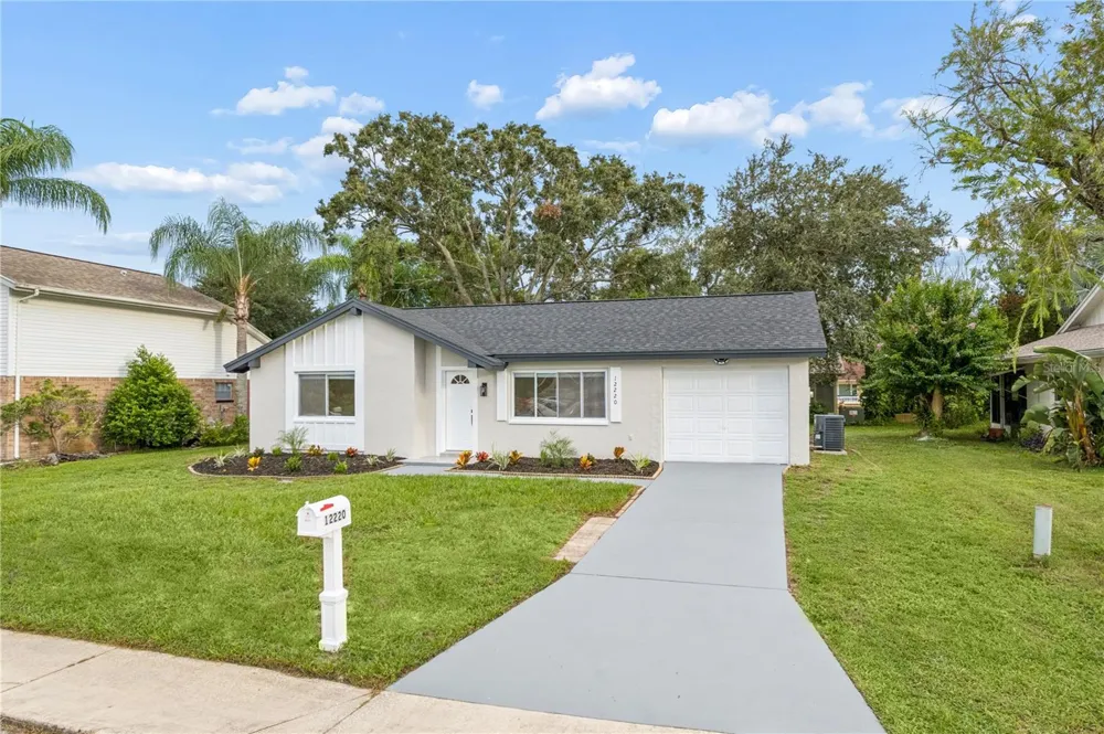 12220 MEADOWBROOK LANE Hudson, FL 34667