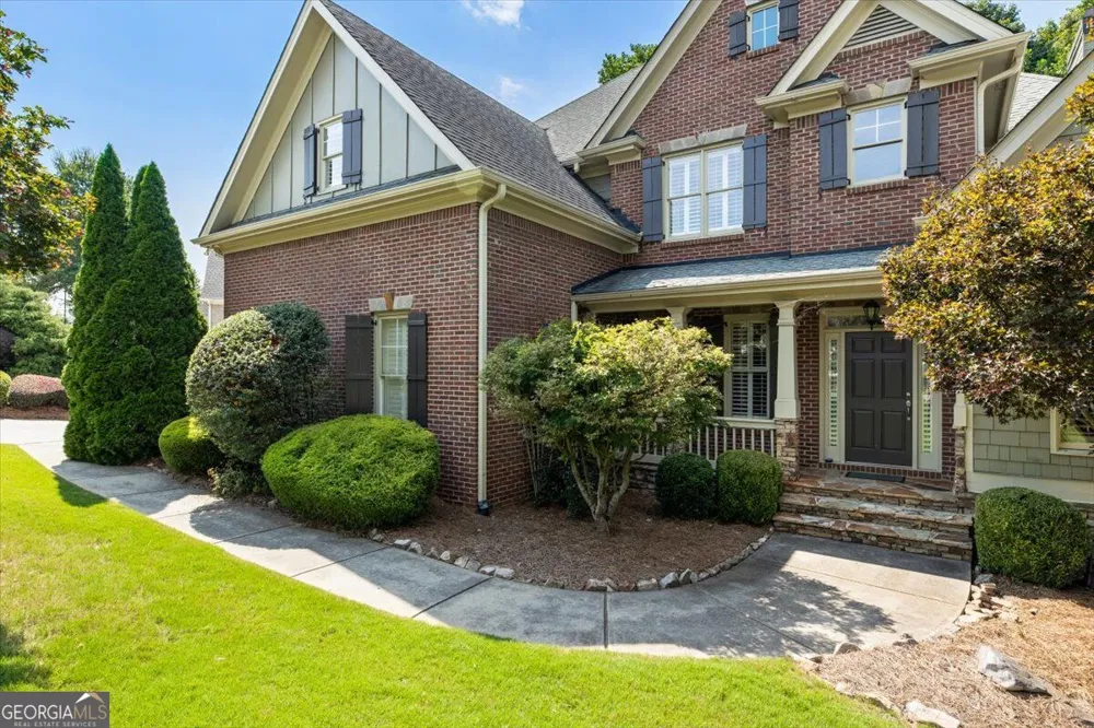 525 Big Bend TRL Sugar Hill, GA 30518