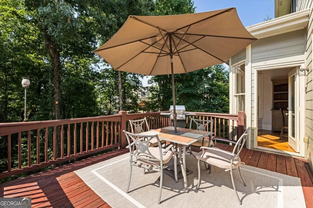 525 Big Bend TRL Sugar Hill, GA 30518