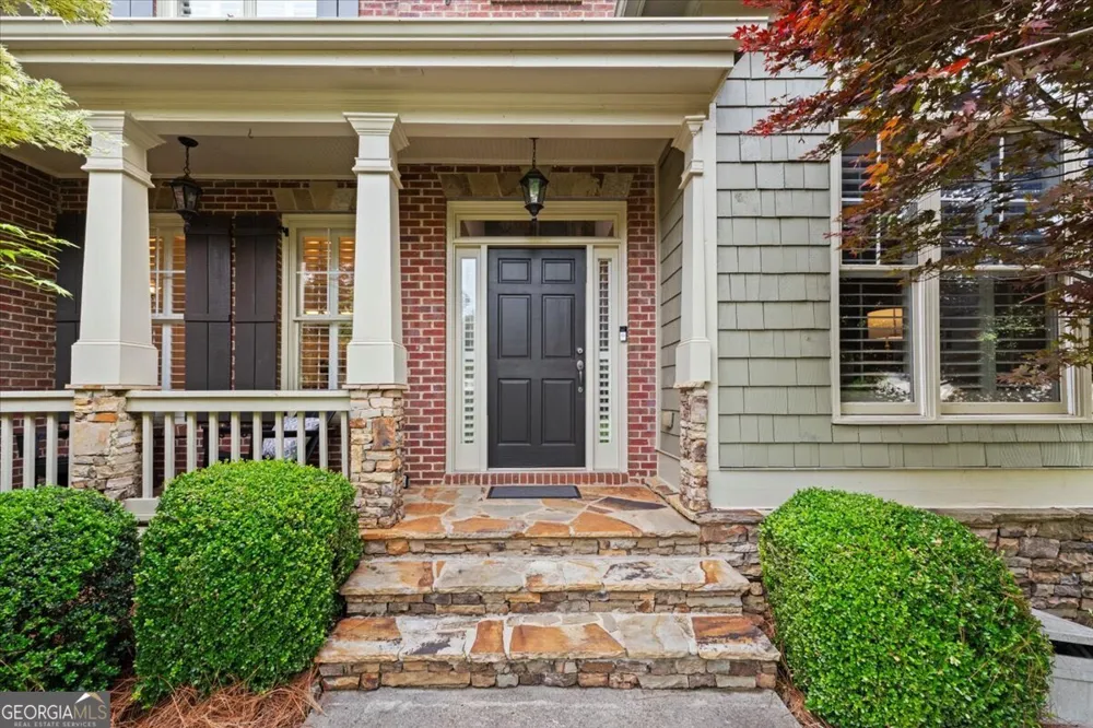 525 Big Bend TRL Sugar Hill, GA 30518