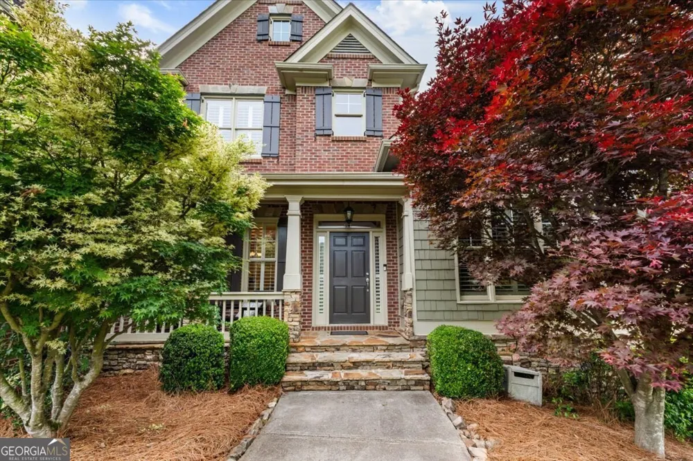 525 Big Bend TRL Sugar Hill, GA 30518