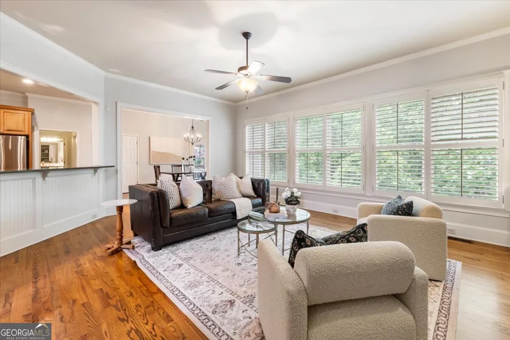 525 Big Bend TRL Sugar Hill, GA 30518