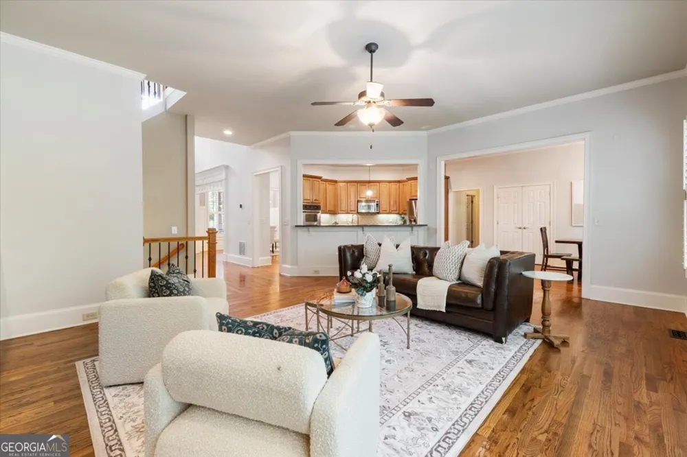 525 Big Bend TRL Sugar Hill, GA 30518