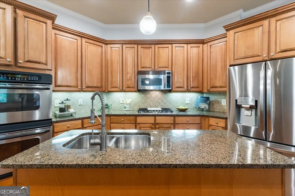 525 Big Bend TRL Sugar Hill, GA 30518