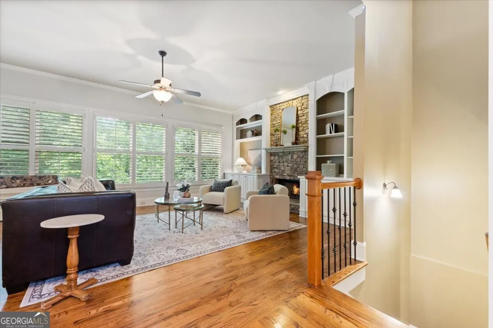525 Big Bend TRL Sugar Hill, GA 30518