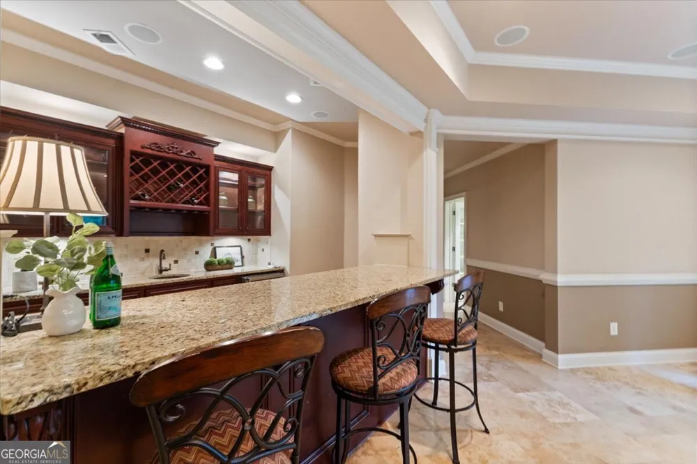 525 Big Bend TRL Sugar Hill, GA 30518
