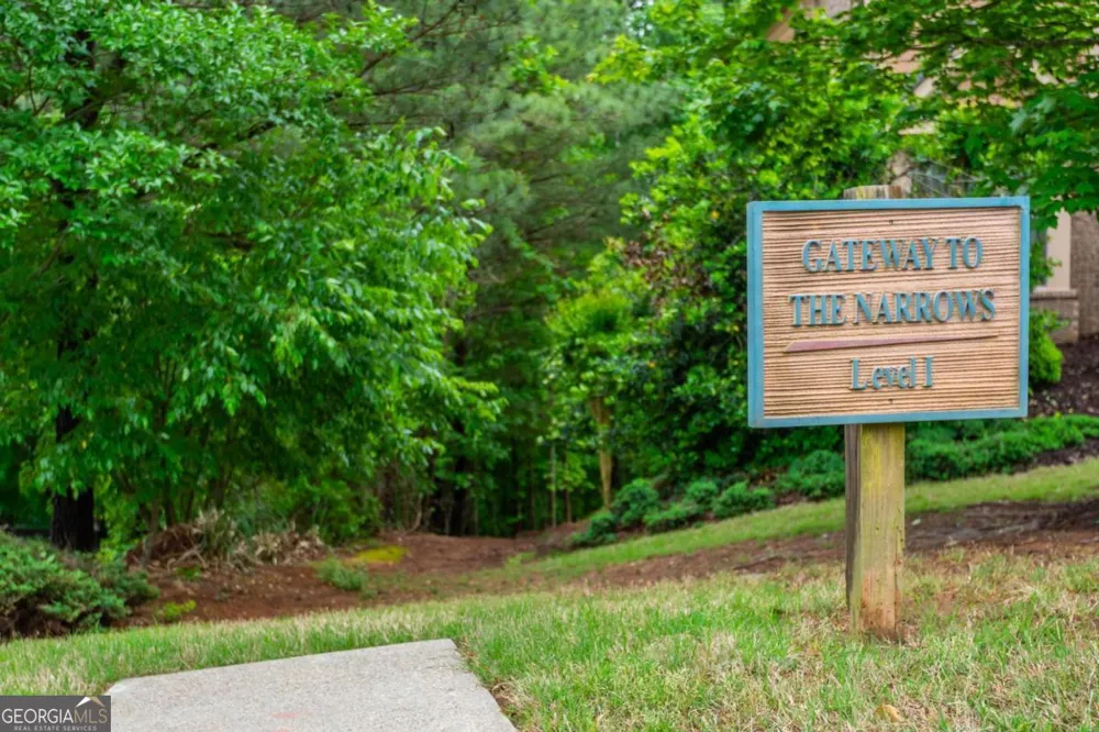 525 Big Bend TRL Sugar Hill, GA 30518