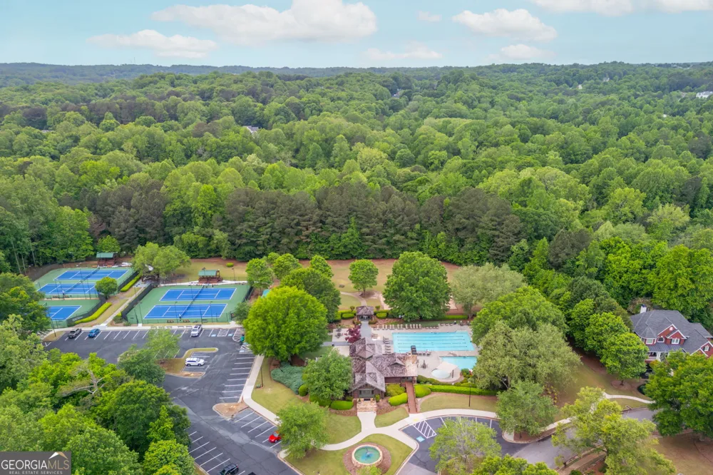 525 Big Bend TRL Sugar Hill, GA 30518