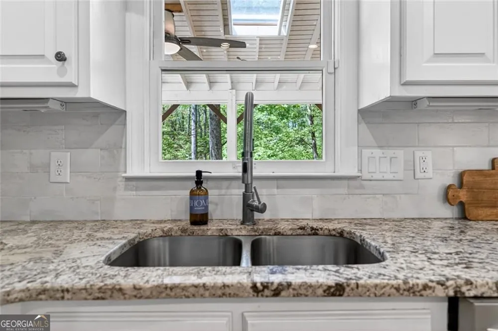 2090 Double Creek LN Alpharetta, GA 30004