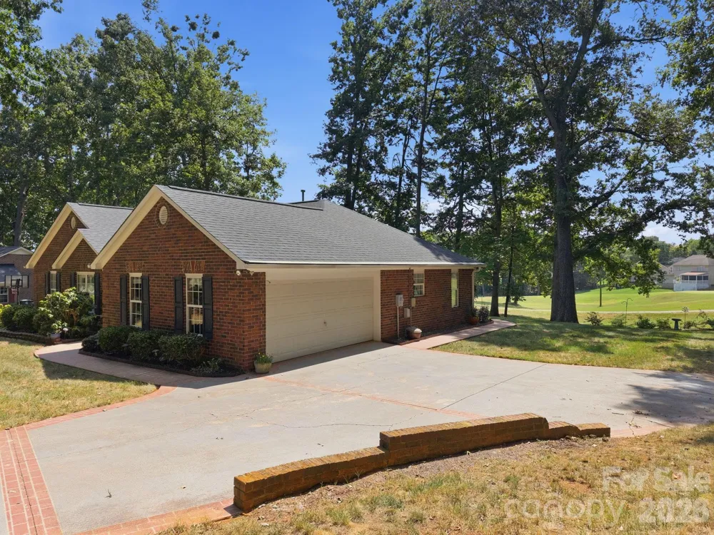 712 Wildwood Drive Salisbury, NC 28146