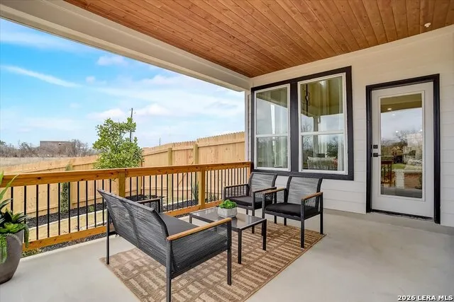 1225 Casetta Run New Braunfels, TX 78130