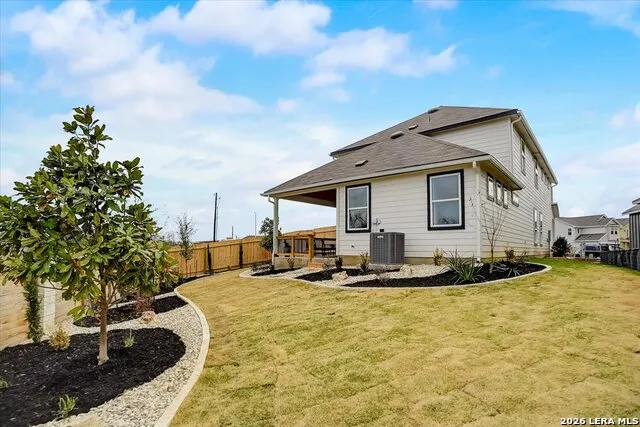 1225 Casetta Run New Braunfels, TX 78130