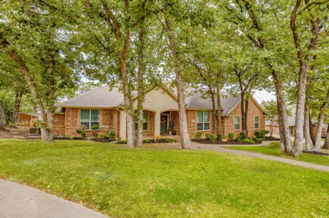 910 Royal Court