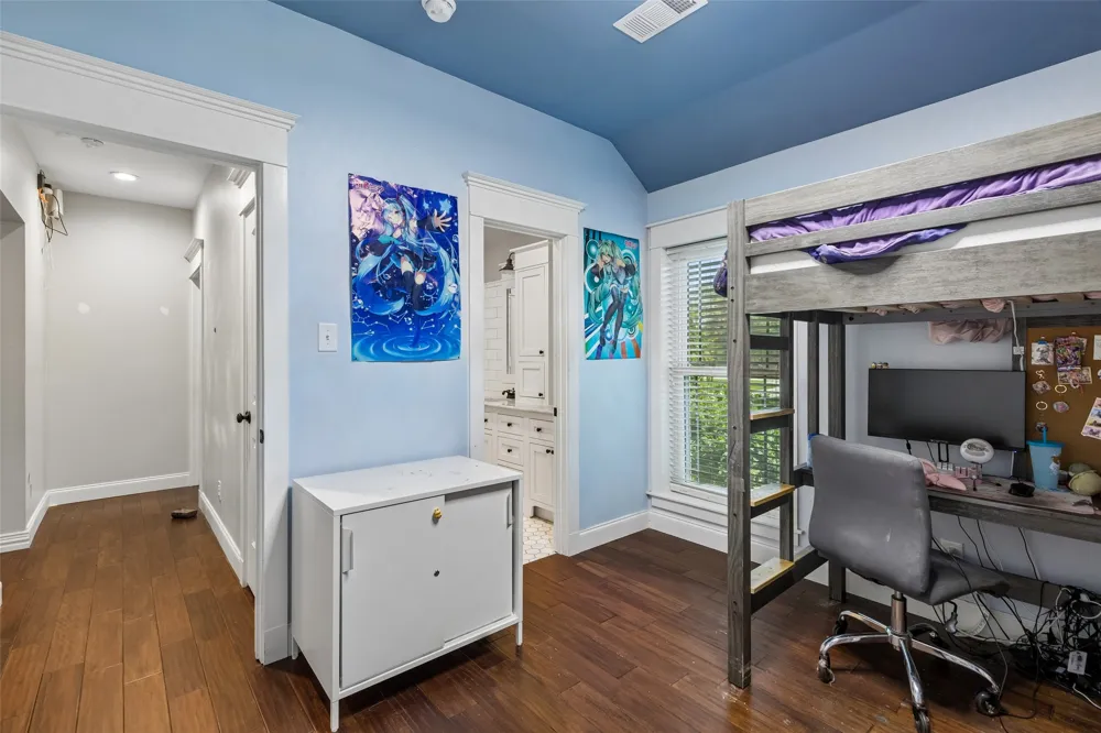 160 Cedarcrest Lane Double Oak, TX 75077