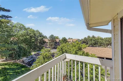 12506 E Cornell Avenue #302
